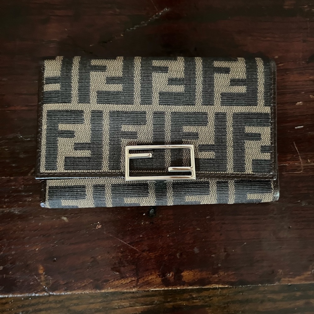 Authentic Fendi Trifold Wallet in Zucca Canvas and Leather Great Condition!